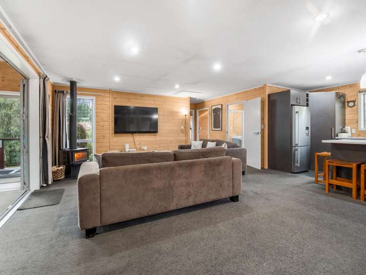 5 Ryton Place Lake Coleridge_9