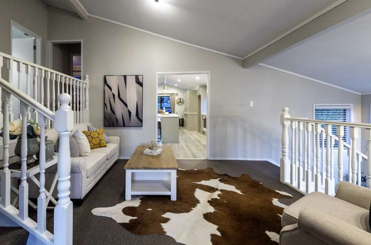 35 Pickwick Parade Mellons Bay_7