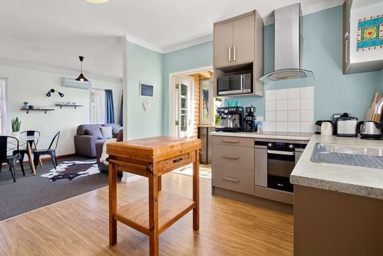 8 Frederick Street Tawa_5