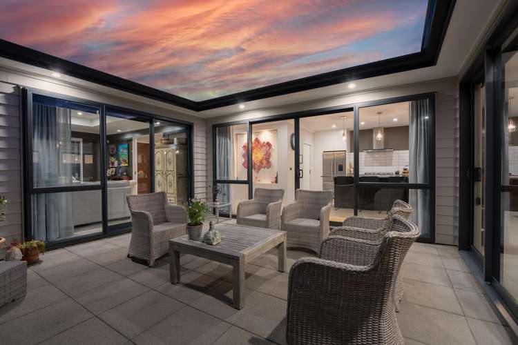 29 Pukenamu Road Rainbow Point_24