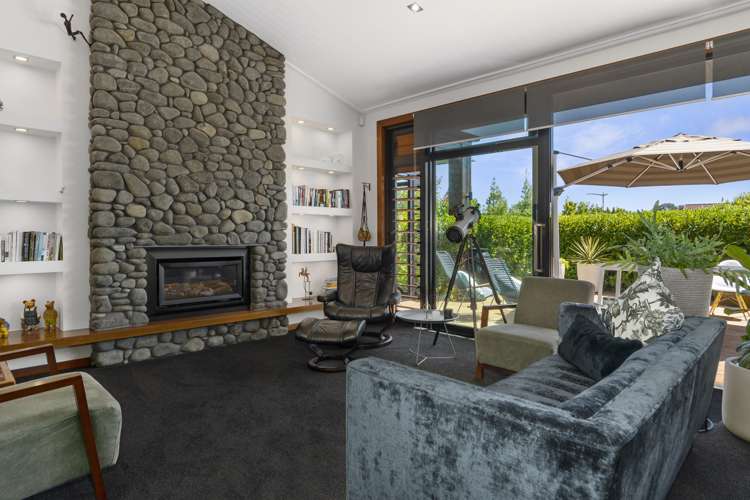 2 Caldera Close Pyes Pa_14