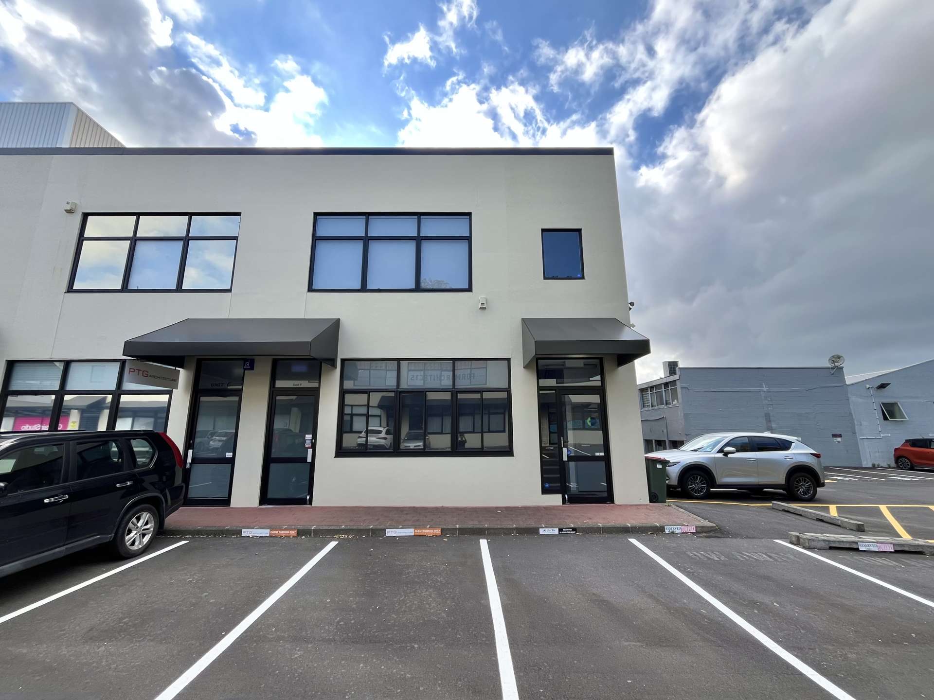 Unit P/383 Khyber Pass Newmarket_0