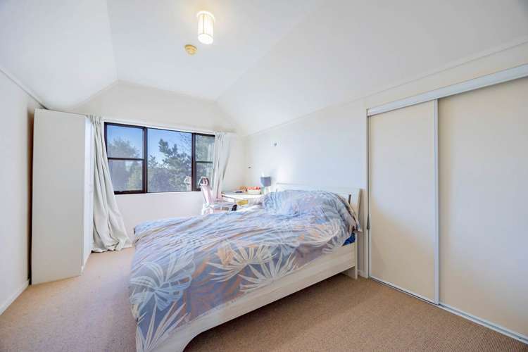 8 Wren Place Unsworth Heights_15