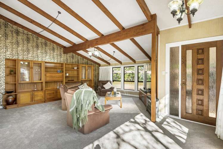 55 Blakeborough Drive Forrest Hill_2