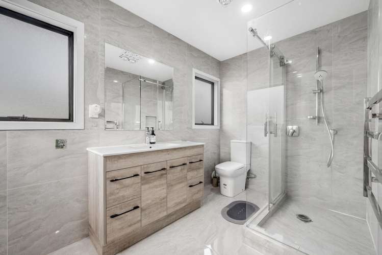 2/155 Whitford Road Somerville_14