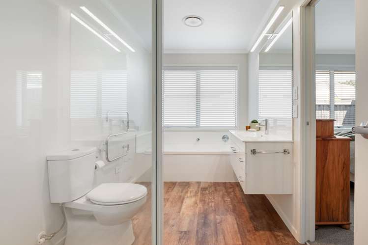 123 Whakaturou Crescent Pyes Pa_17