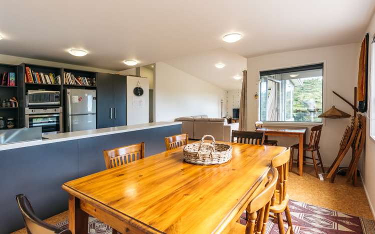 142 Waiheke Road Waiheke Island_6