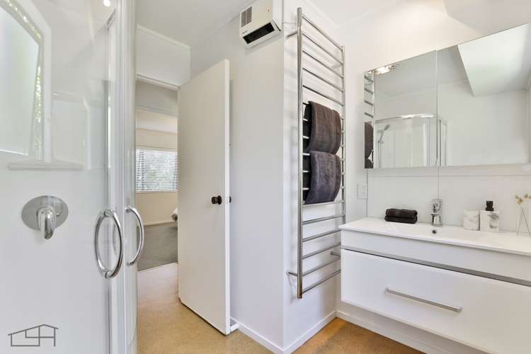 11 Woodfern Crescent Titirangi_15