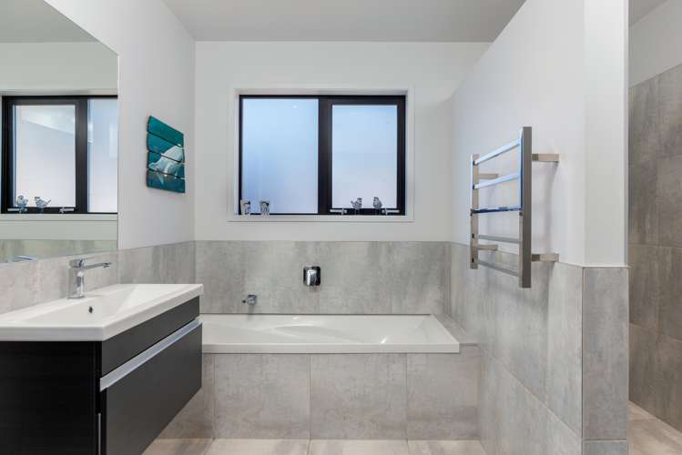 18a Russell Street Picton_11