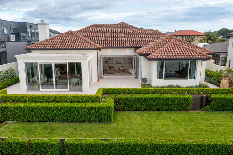 39 Milano Boulevard Karaka_32