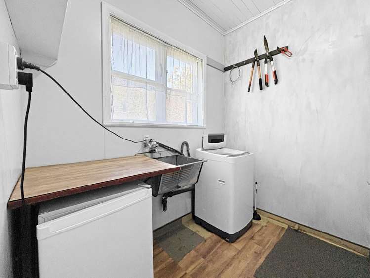 10 Clapham Place 1236_21
