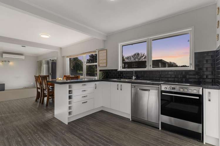 16 Ashdown Place Pahurehure_1