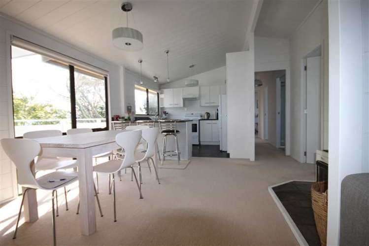 25 Pleasant Place Pauanui_3