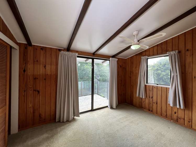 60a Beach Road Mellons Bay_54