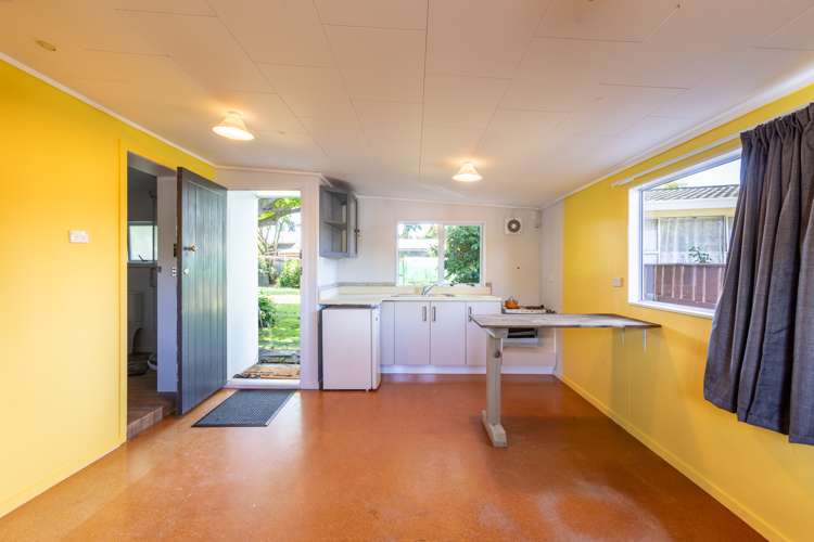 53 Hospital Street Dannevirke_15