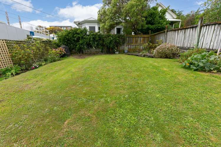 13 Daniell Street Newtown_21