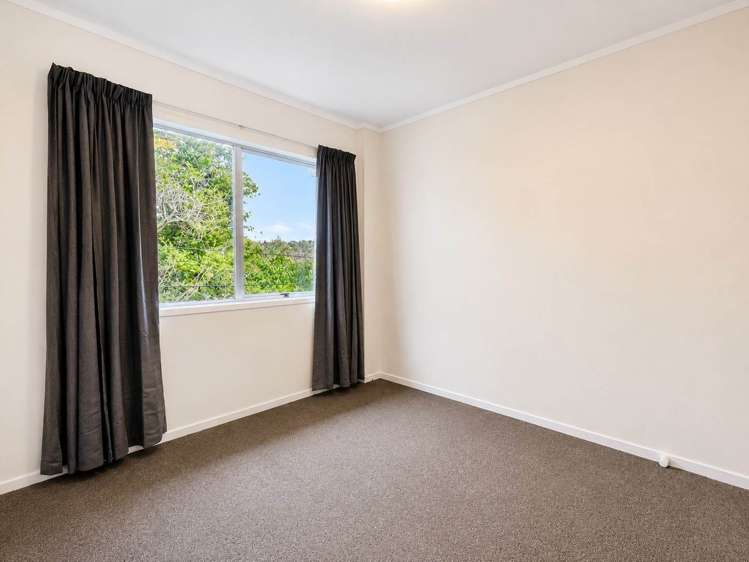 79a Rosier Road Glen Eden_6