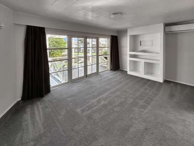 18 Slacks Road 10921_3