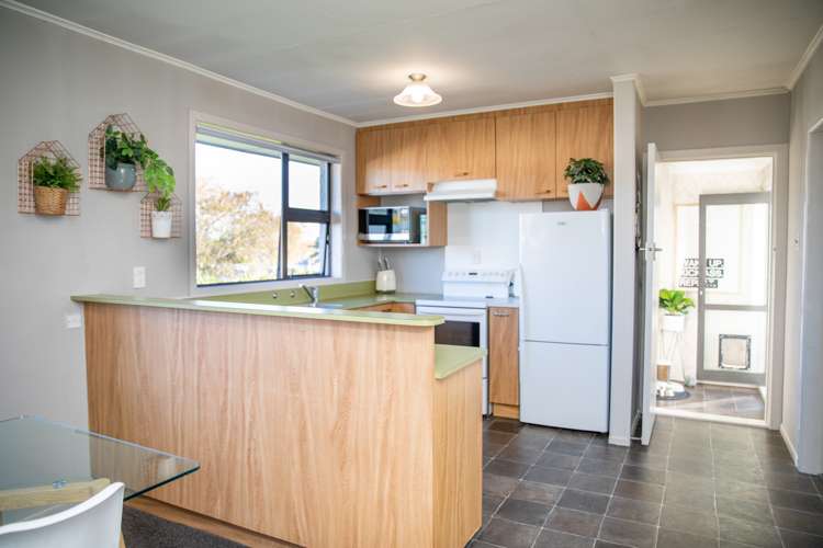 35 Gordon Terrace Gore Surrounds_7