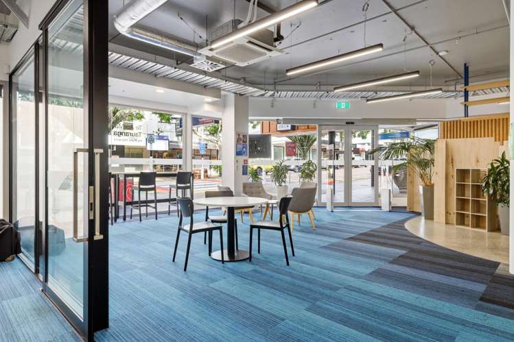 21 Devonport Road Tauranga Central_4