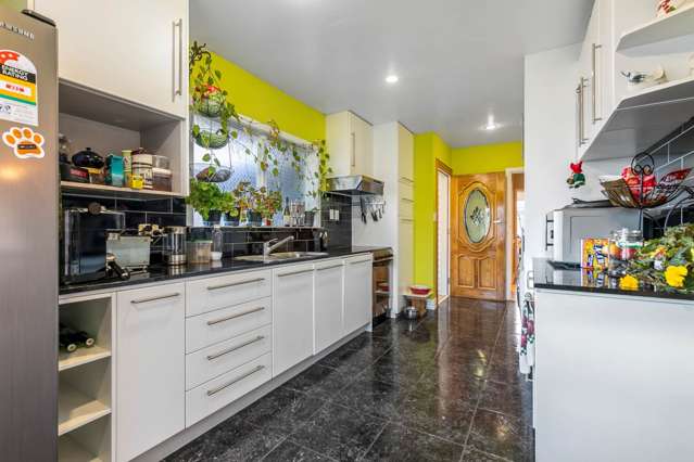 18 Levesque Street Birkdale_3