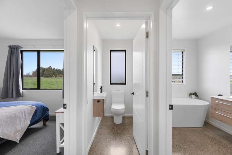 1136 Poyntzs Road West Eyreton_14