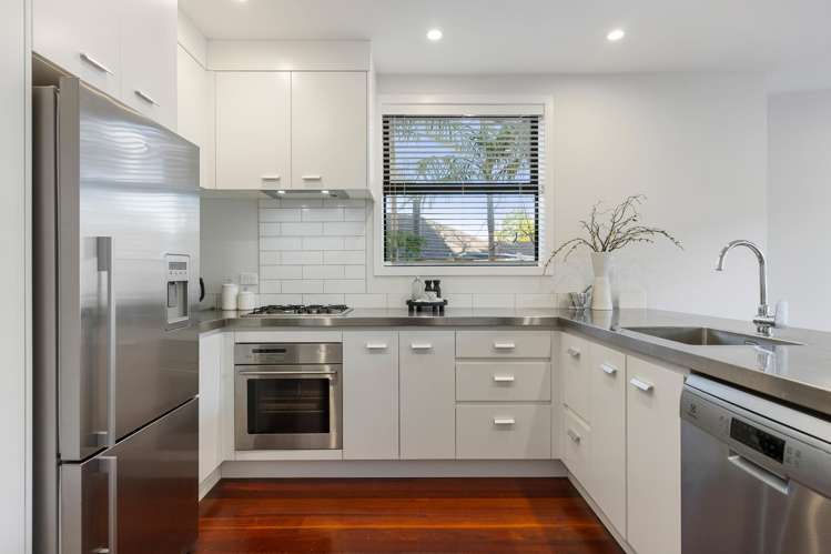 1/4 Churton Street Parnell_10