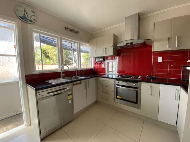 53 Chatsworth Crescent Pakuranga Heights_1