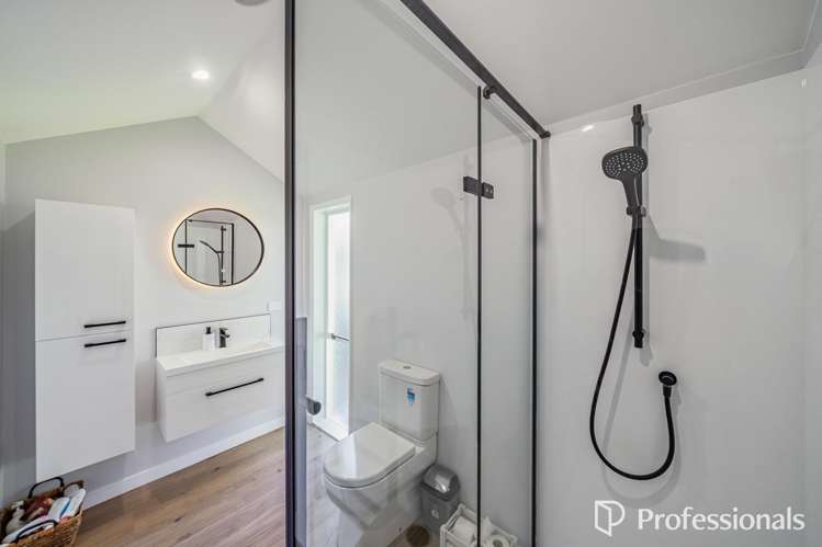 20 Barton Road Heretaunga_17
