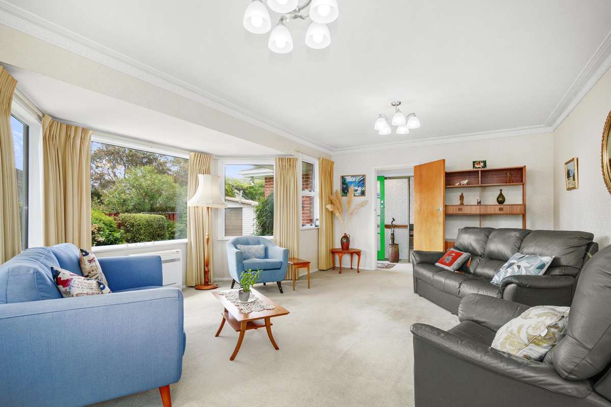 45 Holyoake Crescent_1