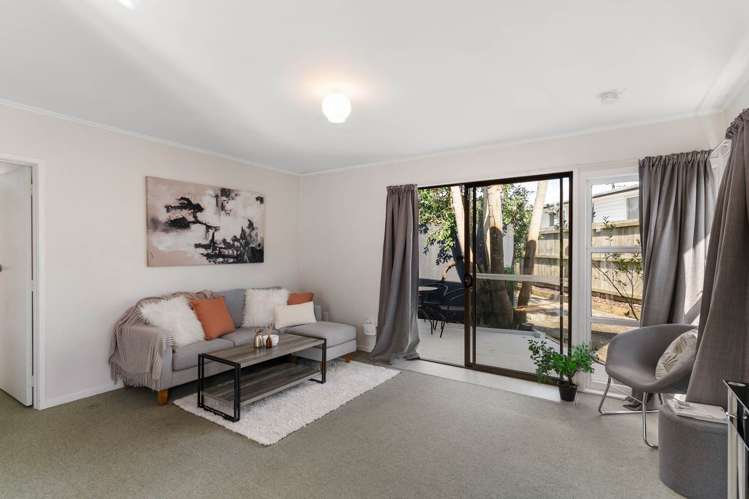 5A Woodvale Road Glen Eden_2