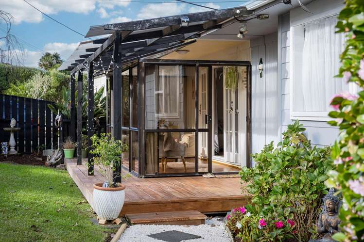 33 Brigitte View Snells Beach_12