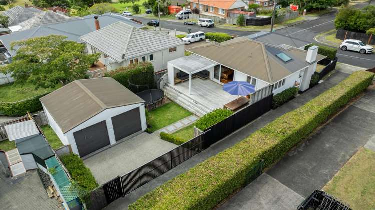 4 Maui Street New Lynn_21