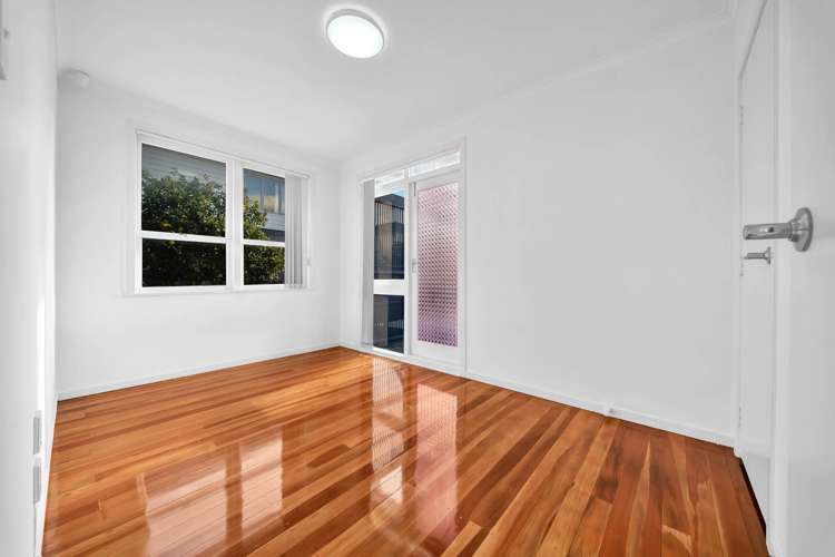 16 Taylor Street Blockhouse Bay_9