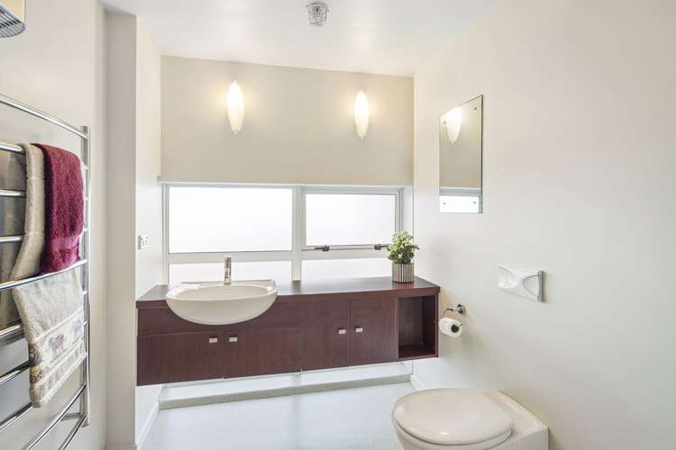 115/107 Thorndon Quay Pipitea_10