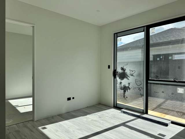 19 Tukutata Crescent Milldale_4