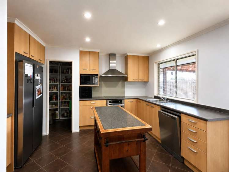 13 Finchley Place 1074_2