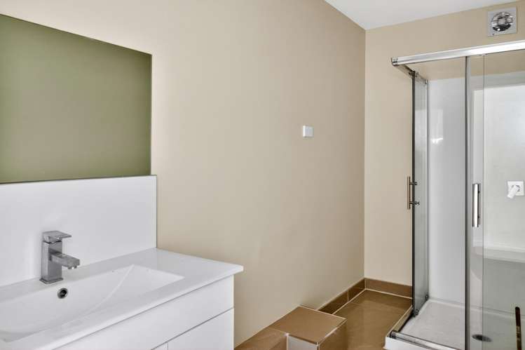 17 Beihlers Road Weymouth_13