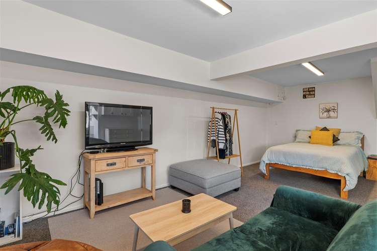 15 Sonning Place Redwood_16