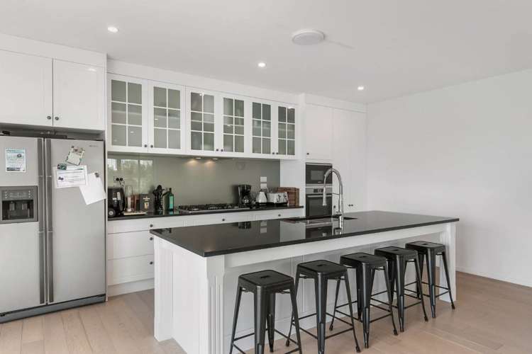 16 Spyglass Street Red Beach_7