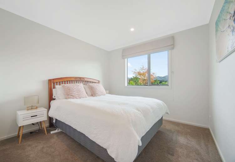 4 Rosemary Place Stoke_15