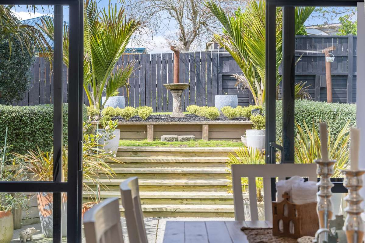 12 Holmwood Park Drive_4