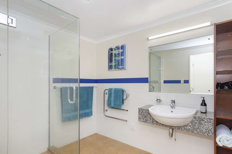 203/178 Marine Parade Mount Maunganui_13