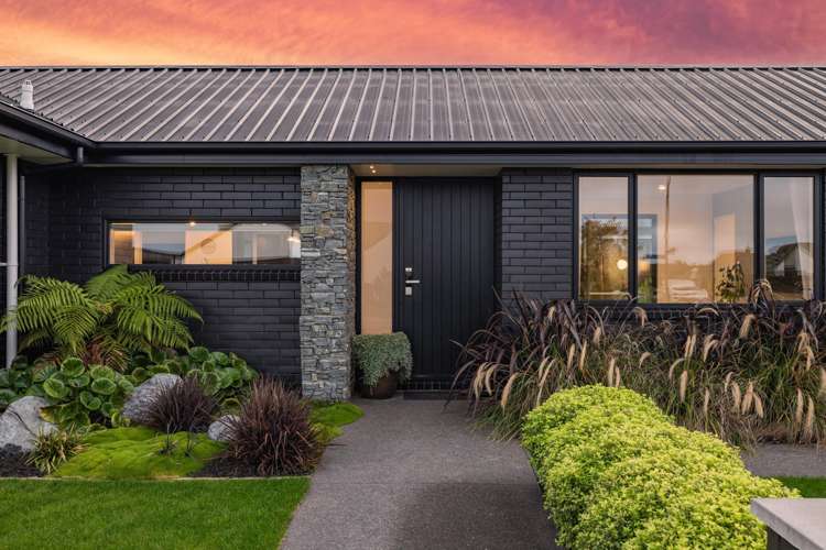 60 Katrine Drive Burwood_6