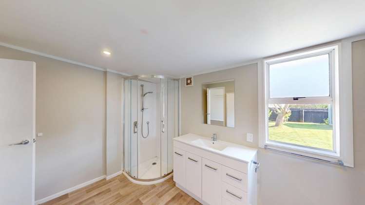 27 Karewa Street Castlecliff_13