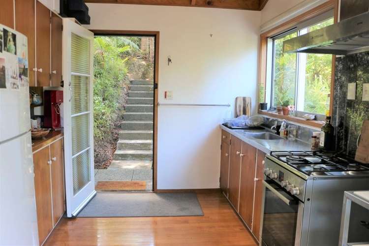 25 Opou Road Titirangi_5