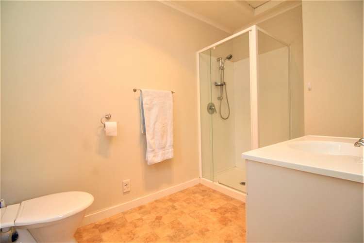 37 South Lynn Road Titirangi_5