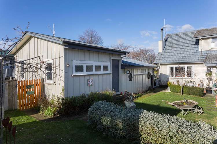 34 Queen Street Dannevirke_15