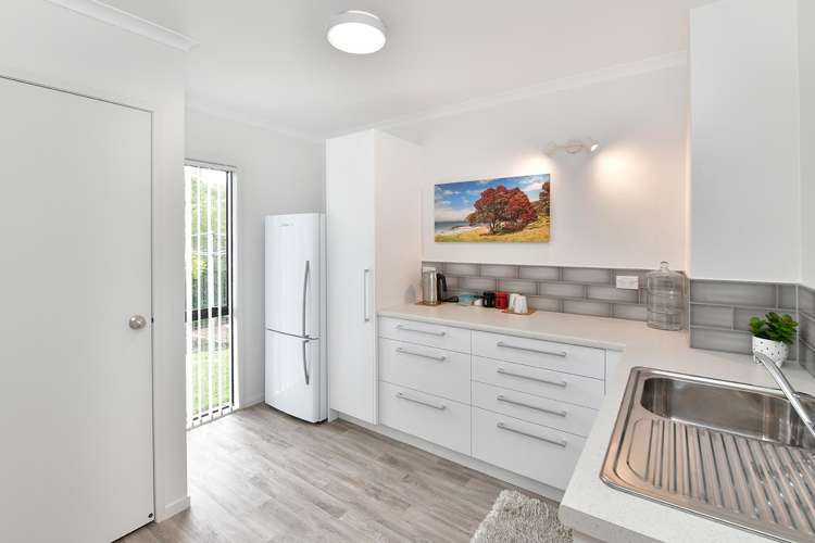 55 William Bayes Place Red Beach_21