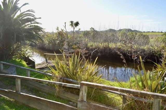 7 Dodds Crescent Otaki Beach_3